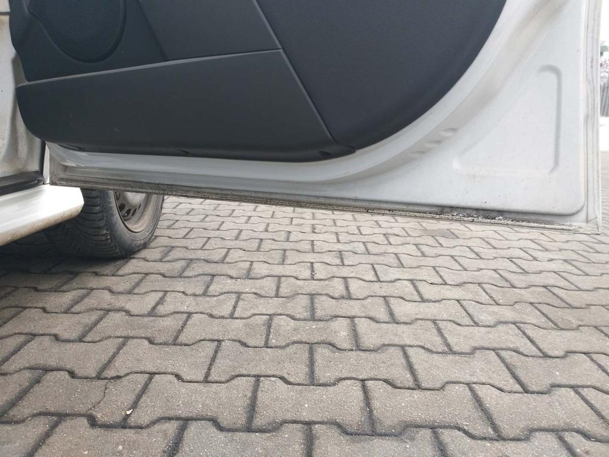 Opel Signum original T&uuml;r vorn rechts Z474 Casablancaweiss Rohbau Bj.2006